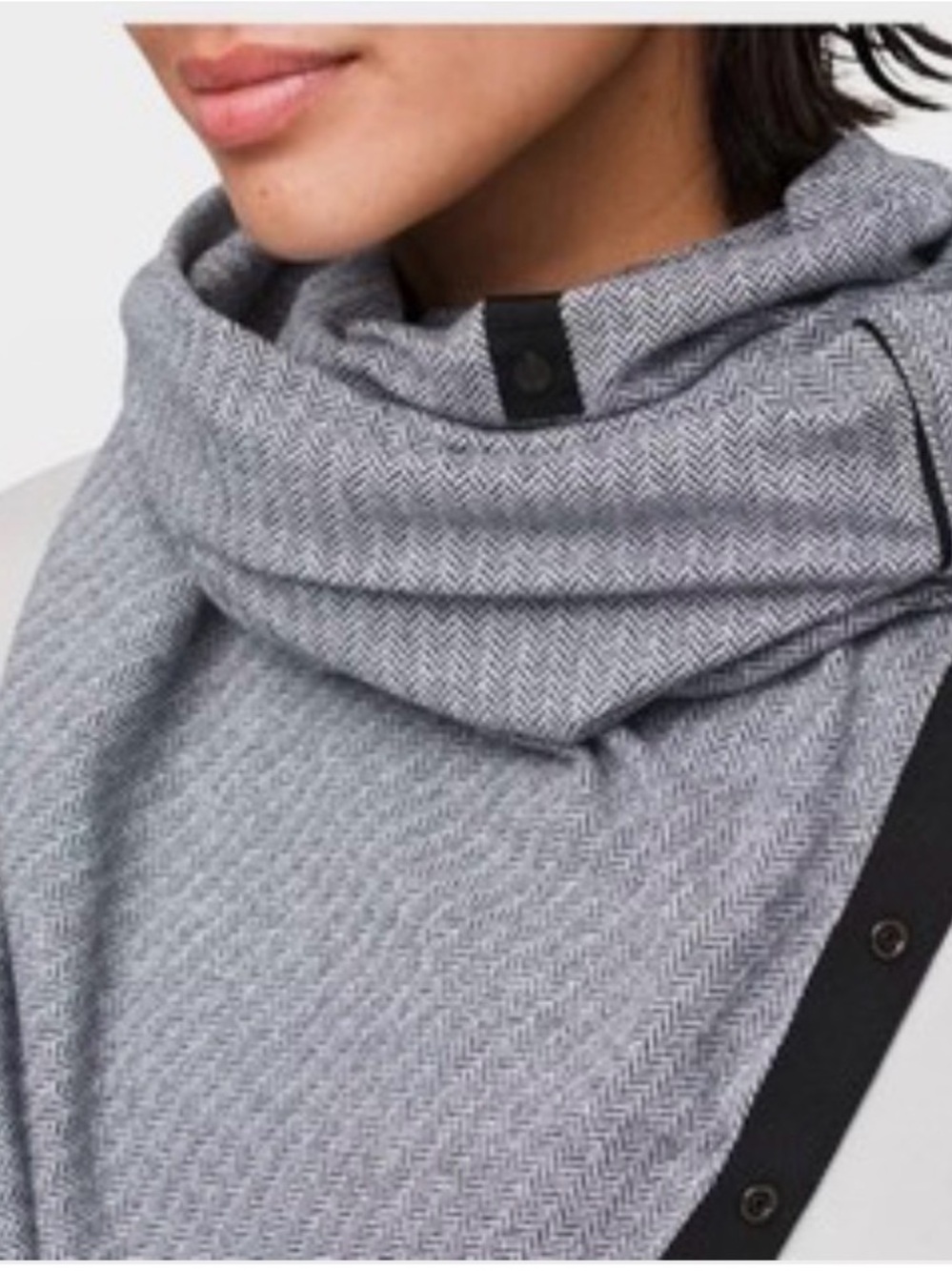 lululemon athletica Gray Herringbone Vinyasa Scarf